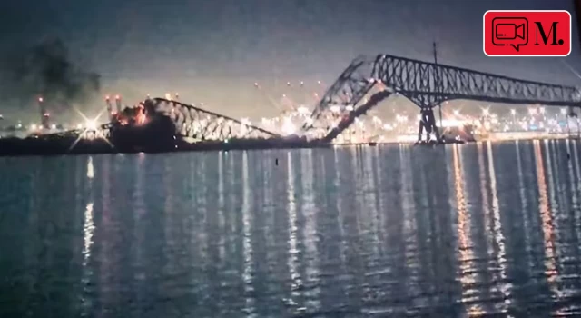 ABD'de kargo gemisinin çarptığı köprü yıkıldı