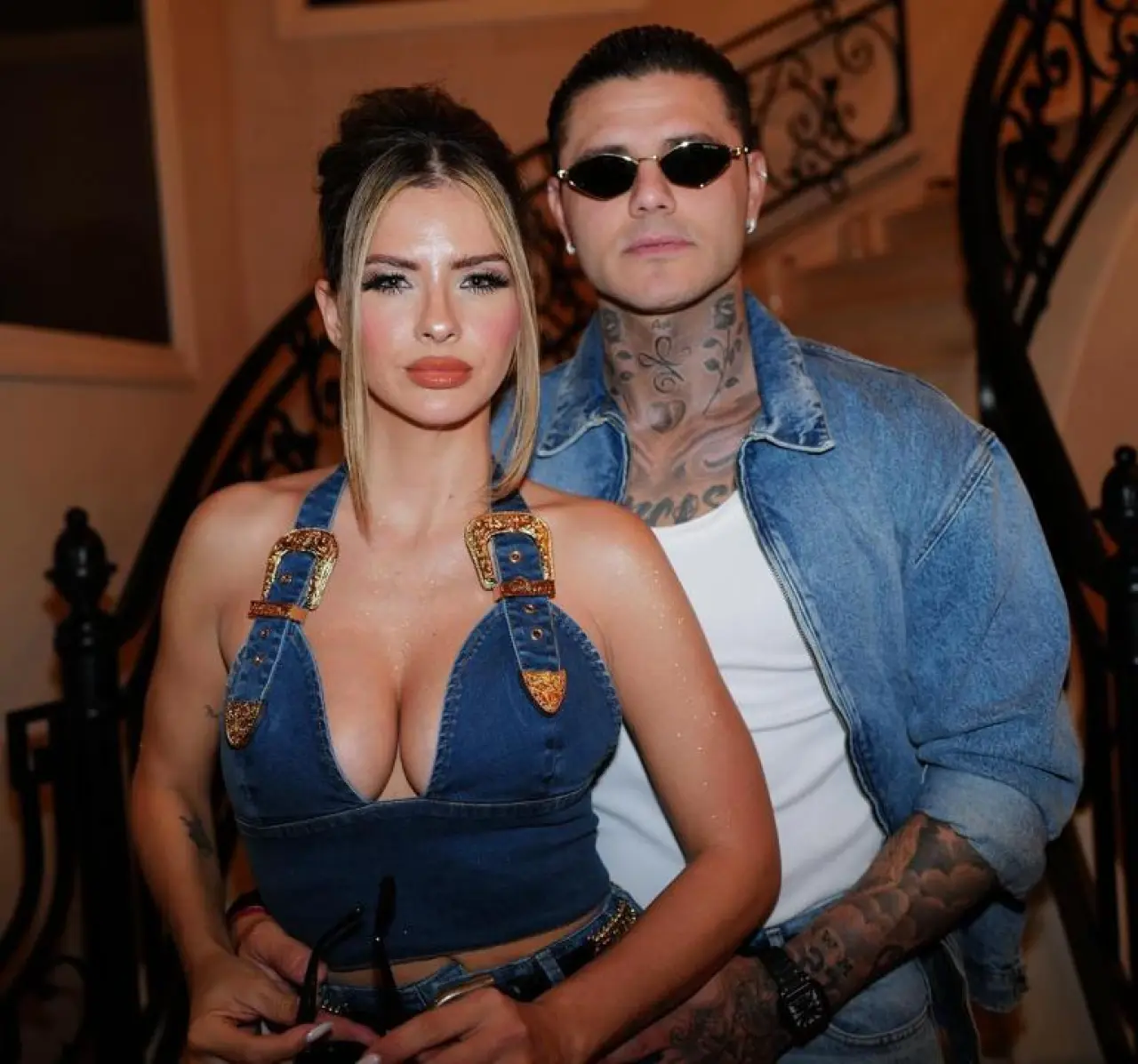 Mauro Icardi ve China Suarez'den renkli pozlar: "80'ler doğum günü partisi" 1