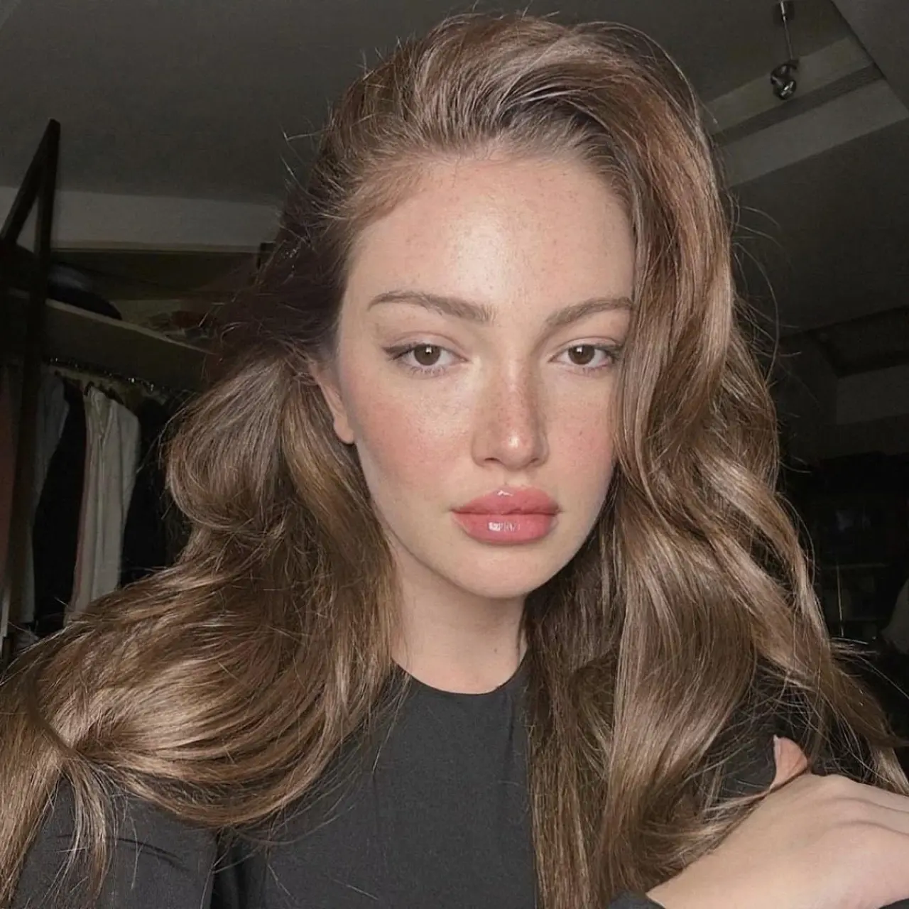 Yumruklu saldırının görüntüleri ortaya çıktı: Danla Bilic'in eski sevgilisi Berk Çetin gözaltına alındı 1