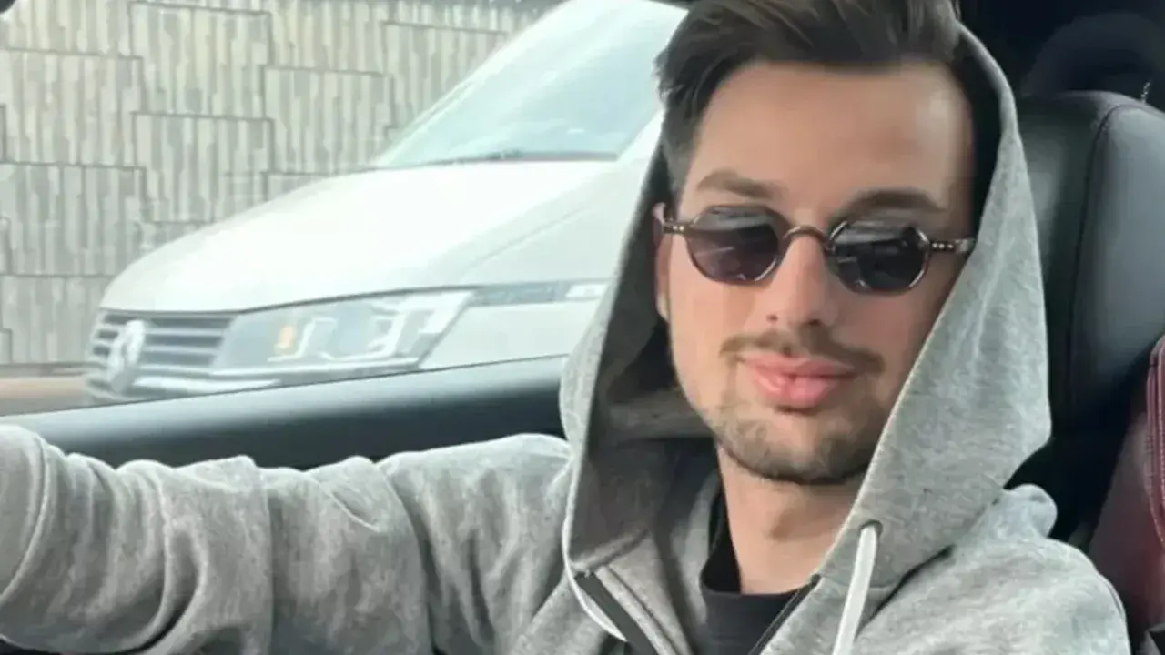 Yumruklu saldırının görüntüleri ortaya çıktı: Danla Bilic'in eski sevgilisi Berk Çetin gözaltına alındı 3