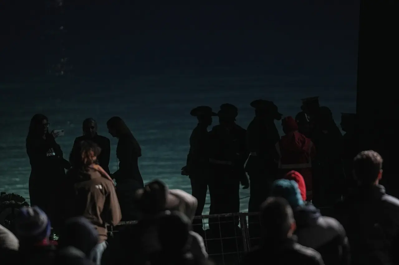 Çanakkale Kara Savaşları'nın 110. Yılı Anma Töreni'nde "Şafak Ayini" yapıldı 8