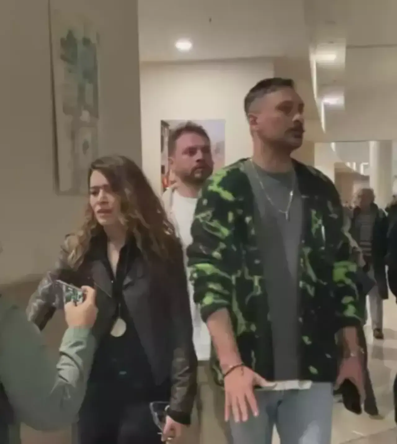 Onur Tuna'dan acı itiraf: Arkadaşı da bıçaklanarak öldürülmüş 3