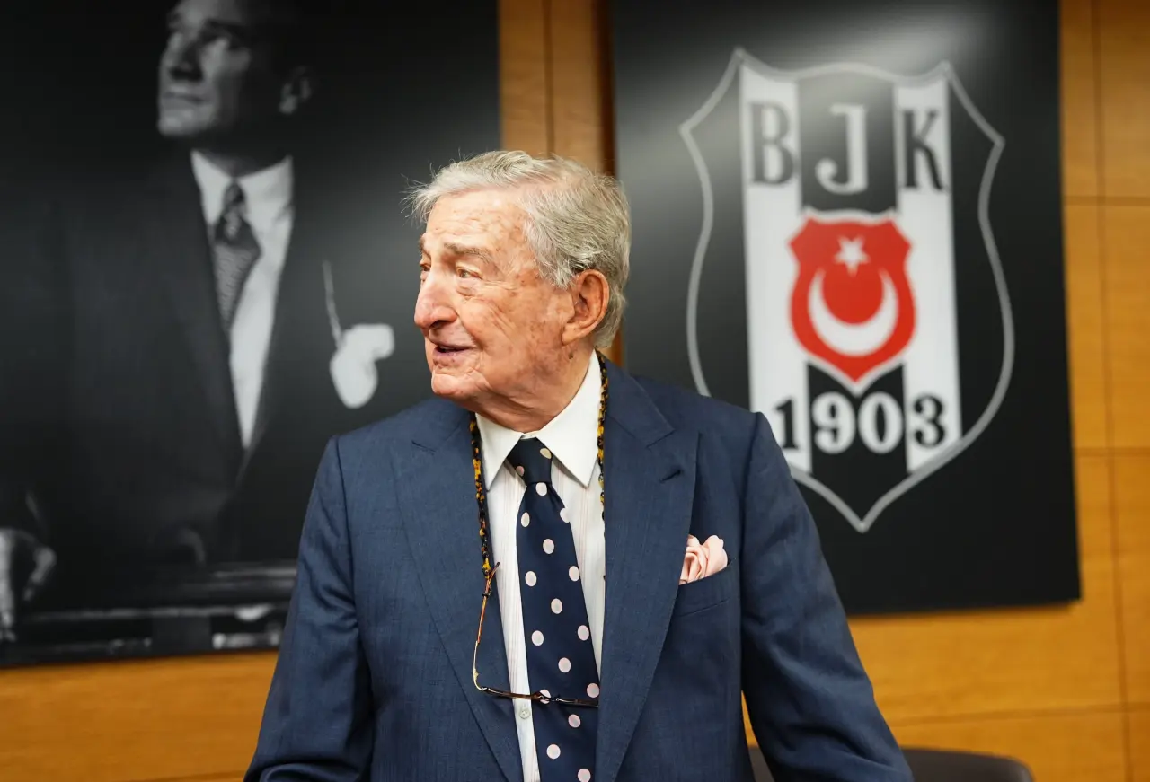 Rahmi Koç, Beşiktaş Başkanı Serdal Adalı'yı ziyaret etti 4