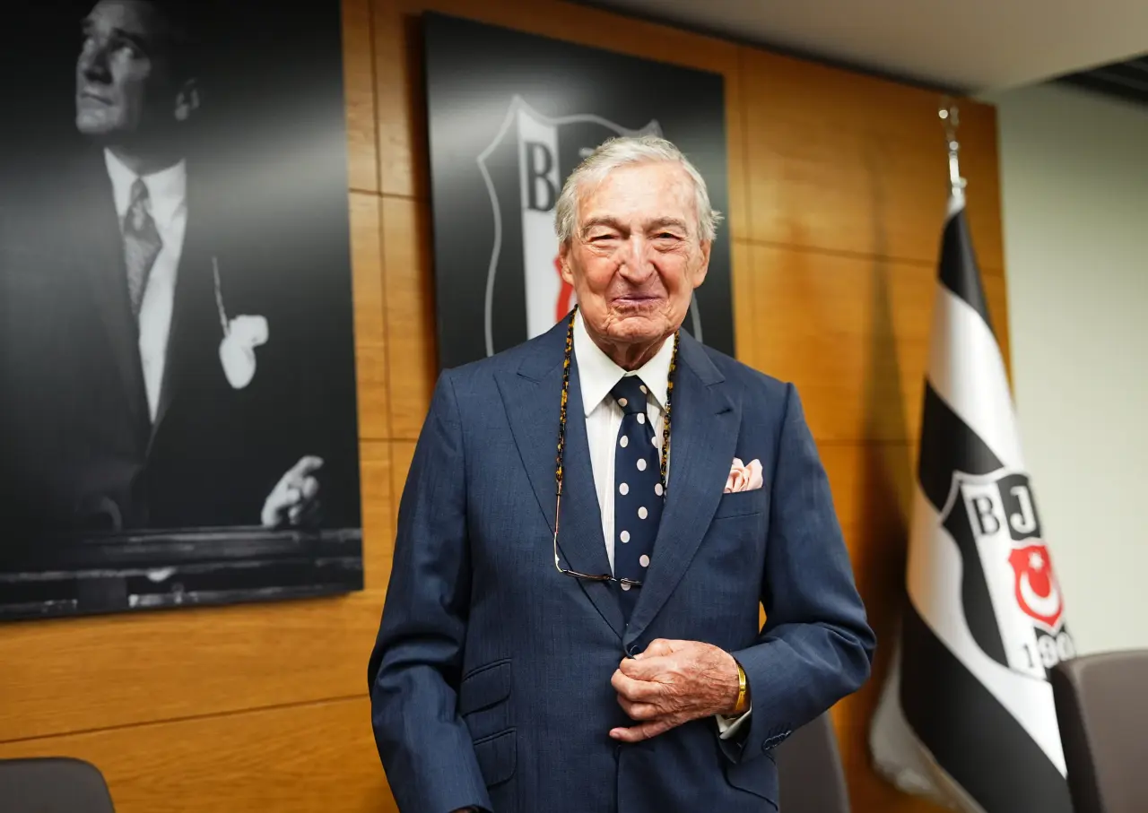 Rahmi Koç, Beşiktaş Başkanı Serdal Adalı'yı ziyaret etti 1