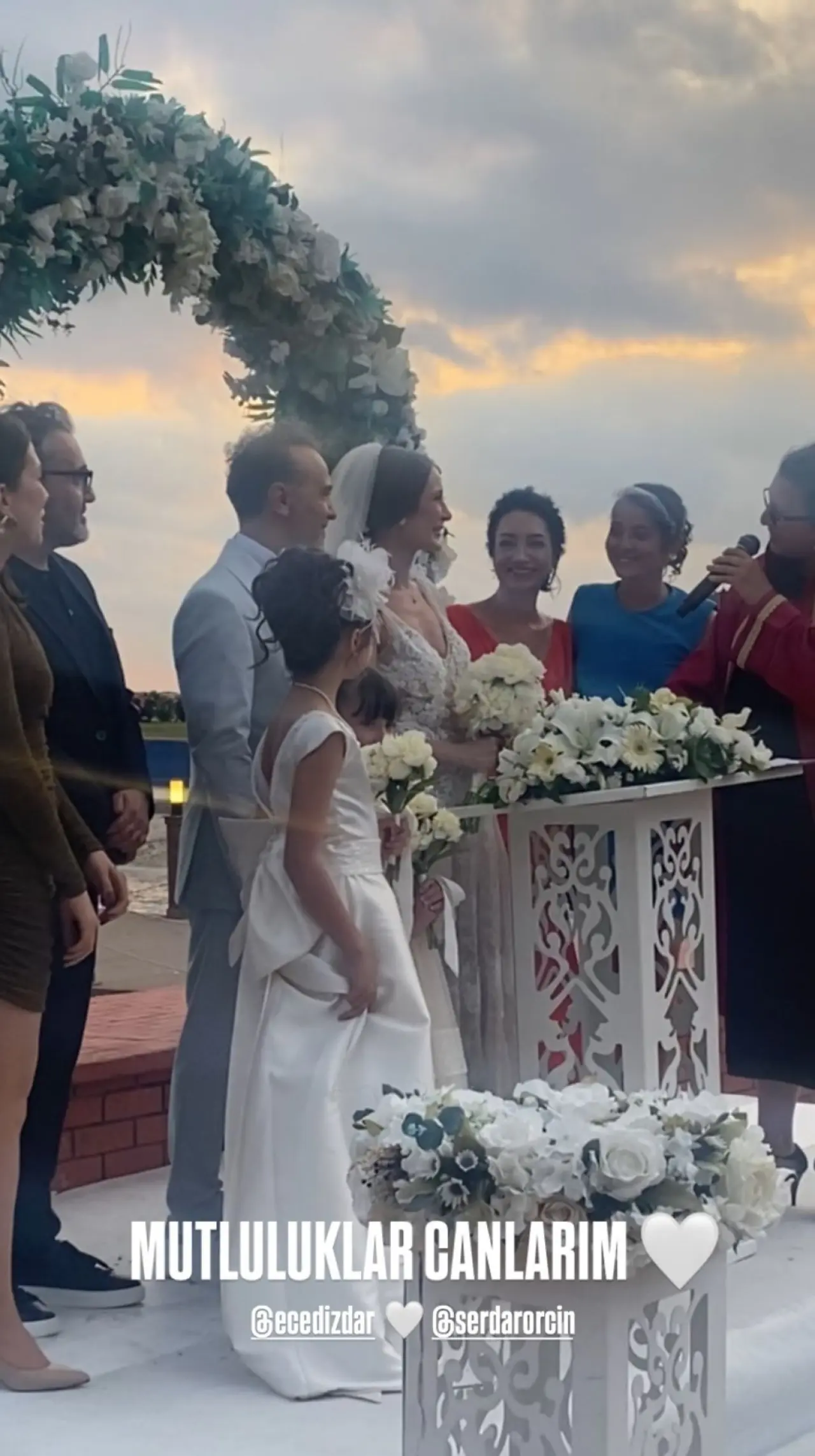 Ece Dizdar ve Serdar Orçin evlendi 2