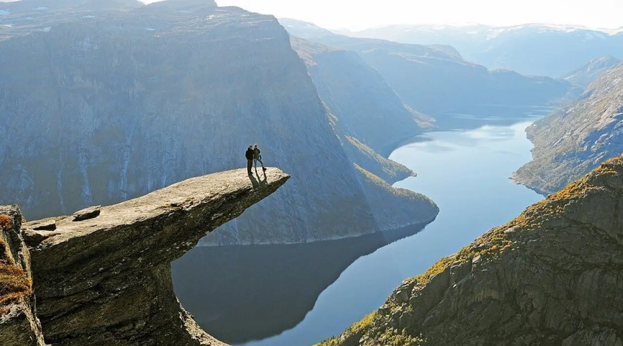 Tehlikenin cazibesi: Turistlerin akın ettiği en riskli yerler 1