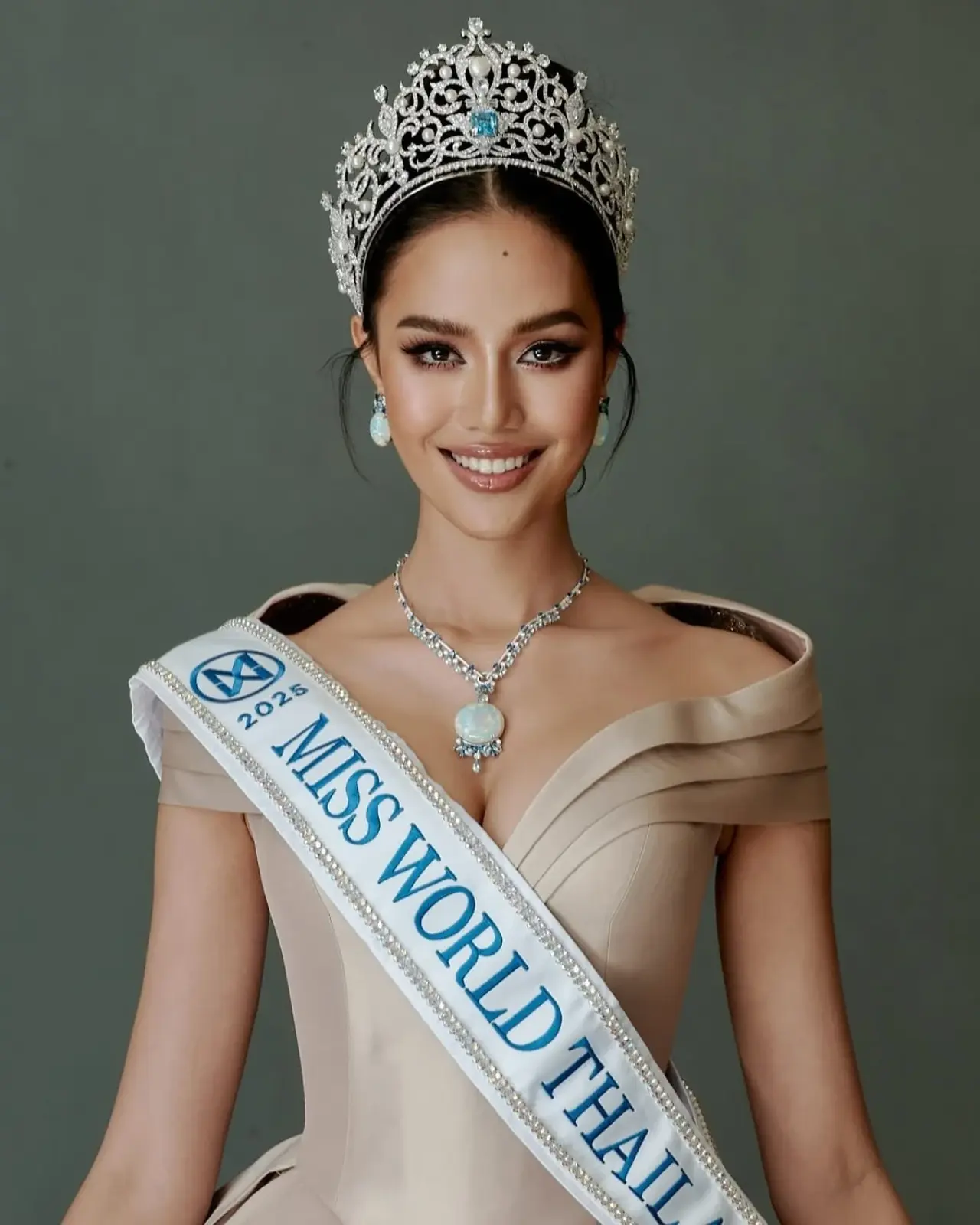 Miss World 2025'in kazananı belli oldu! İdil Bilgen kaçıncı oldu? 2