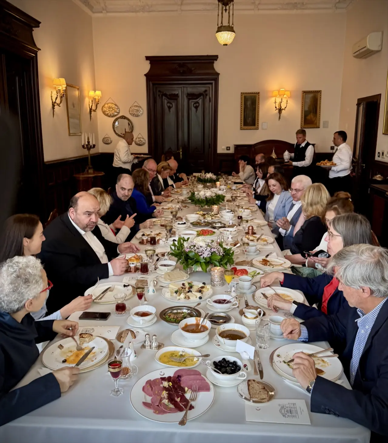 Tüm dünya, Dünya Kahvaltı Günü’nde Türk kahvaltısını tattı! 12