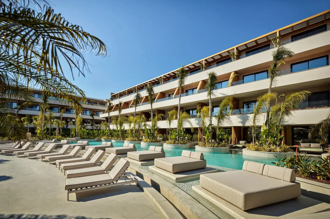 Fethiye’de, tatilin kelime anlamını yaşatan otel: XO Cape Arnna 1