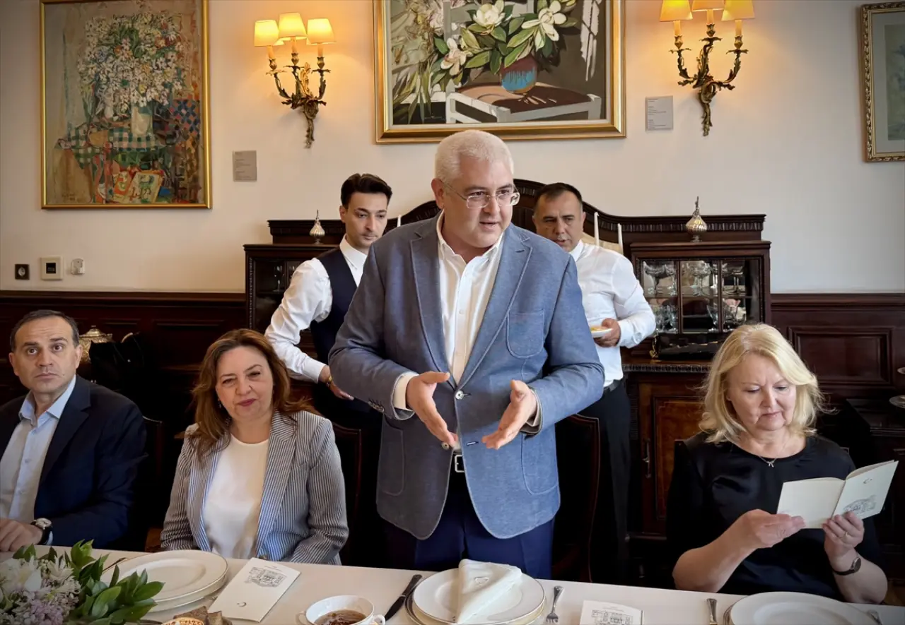 Tüm dünya, Dünya Kahvaltı Günü’nde Türk kahvaltısını tattı! 13