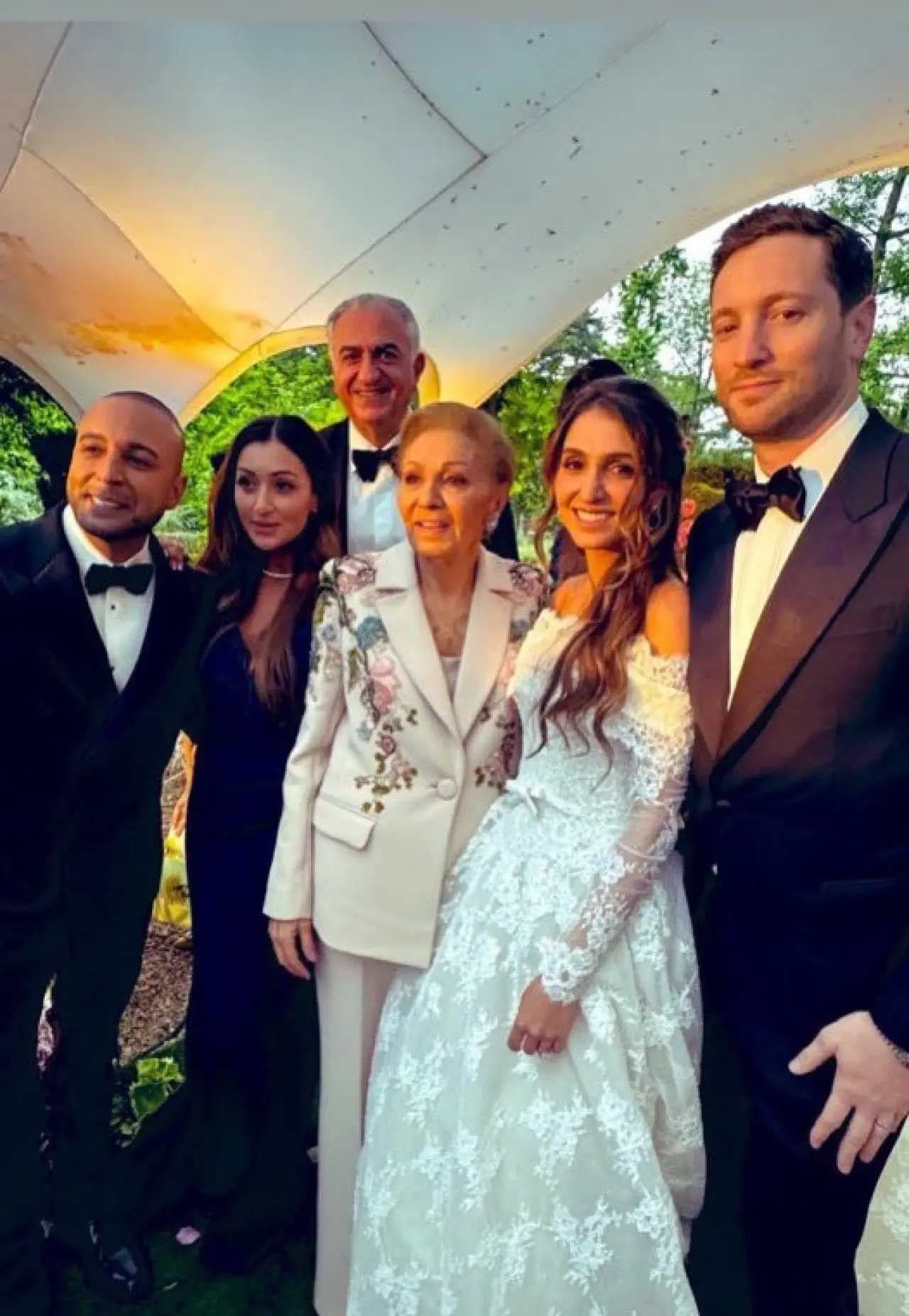 İran şahının torunu İman Pehlevi, Yahudi bir Amerikalıyla dünya evine girdi 3