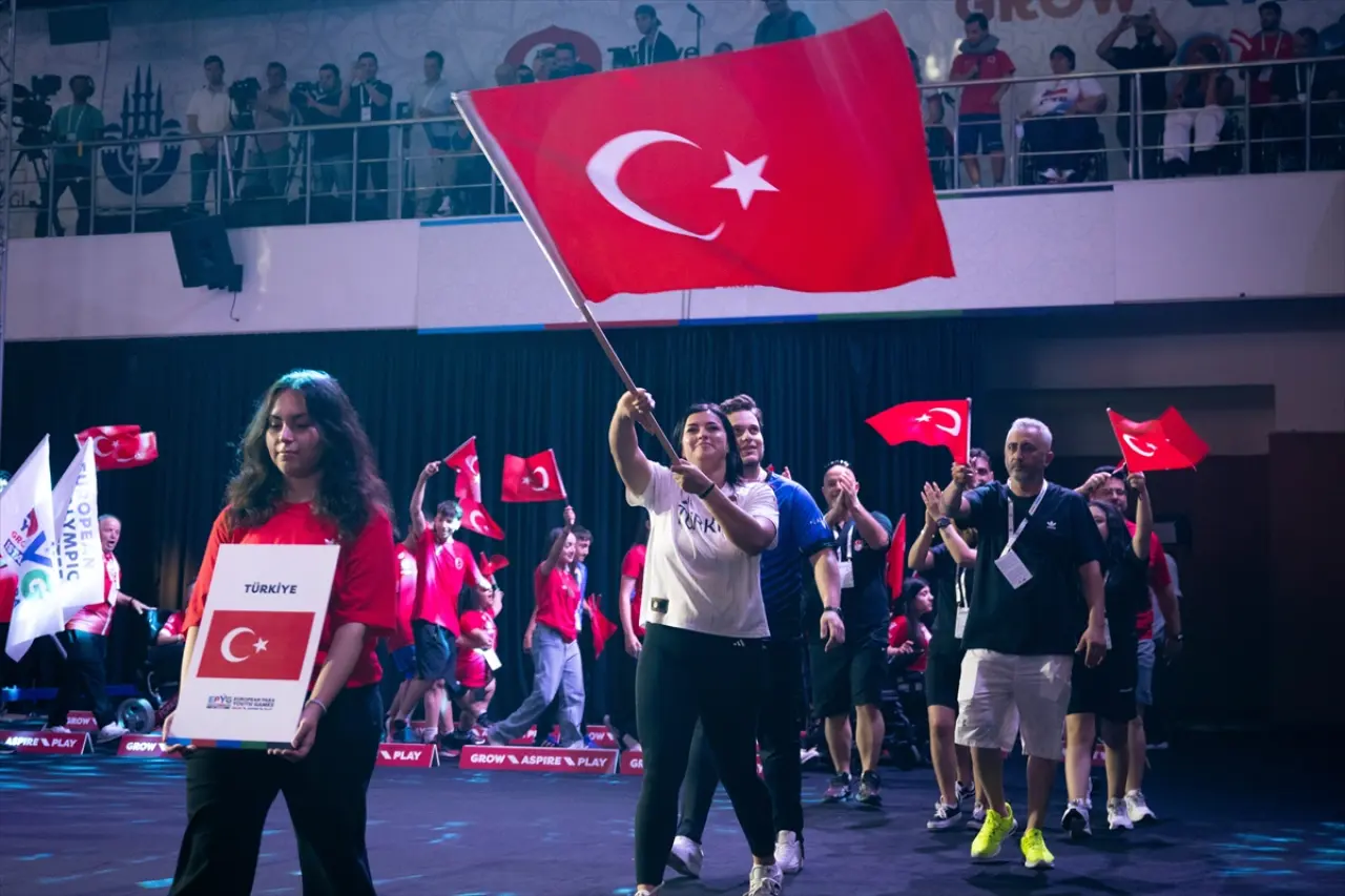 İstanbul'da gerçekleşecek Avrupa Para Gençlik Oyunları'nın açılış töreninde Olimpiyat vurgusu: "Türkiye 2036'ya hazırdır ve hak etmektedir" 4