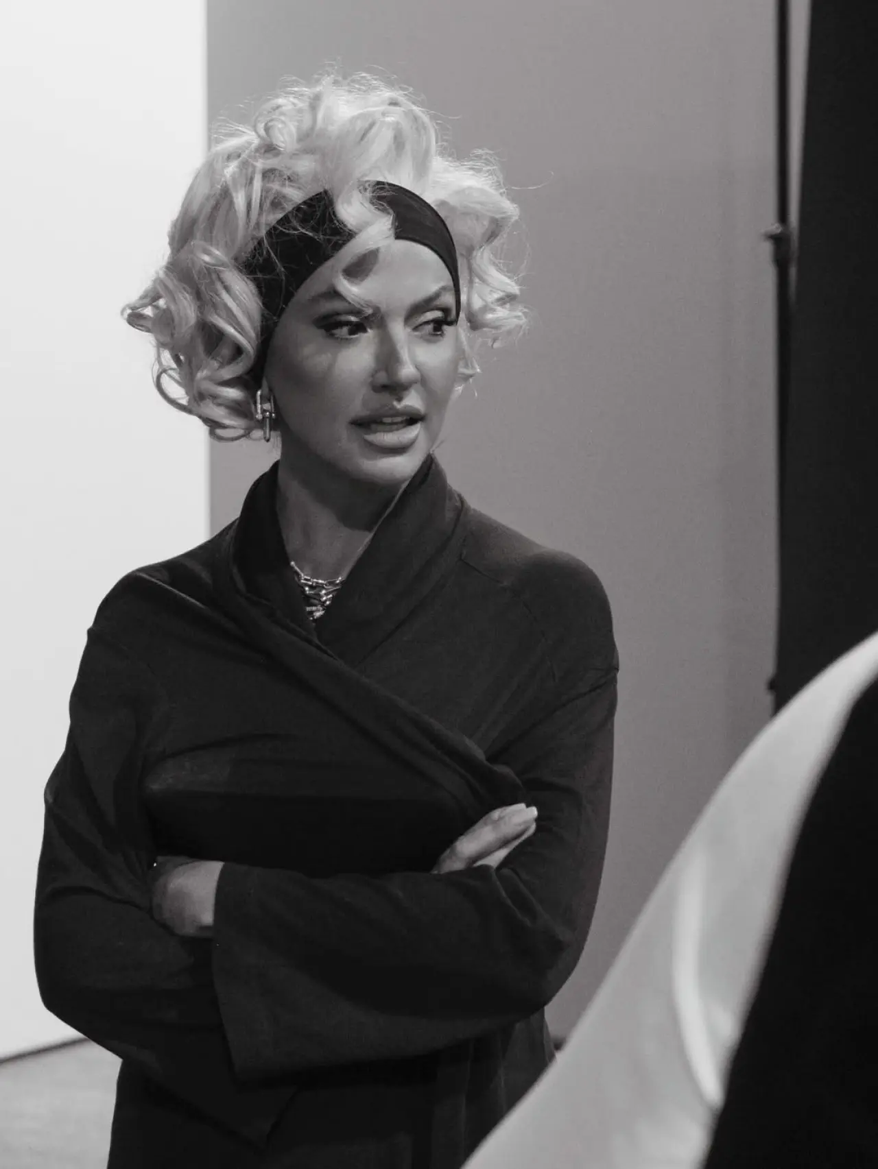 Hadise’den dikkat çeken paylaşım: “Ne sahnedeyim ne aynamda…” 4