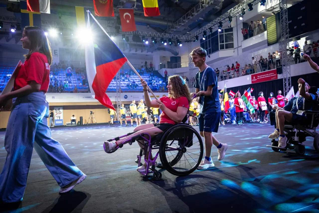 İstanbul'da gerçekleşecek Avrupa Para Gençlik Oyunları'nın açılış töreninde Olimpiyat vurgusu: "Türkiye 2036'ya hazırdır ve hak etmektedir" 13