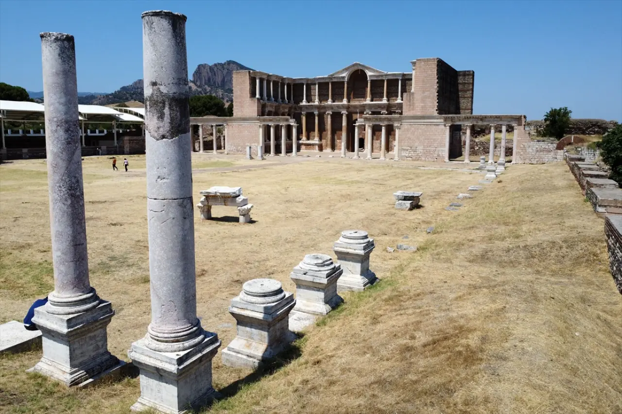 Sardes Antik Kenti ve Bin Tepeler Lidya Tümülüsleri UNESCO Dünya Mirası Listesi’ne alındı 2