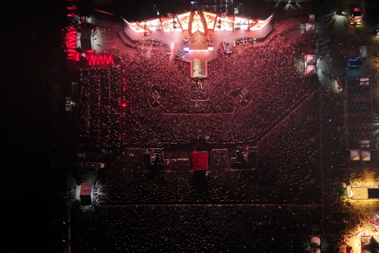 Jennifer Lopez 6 yıl aradan sonra İstanbul’da sahne aldı 12