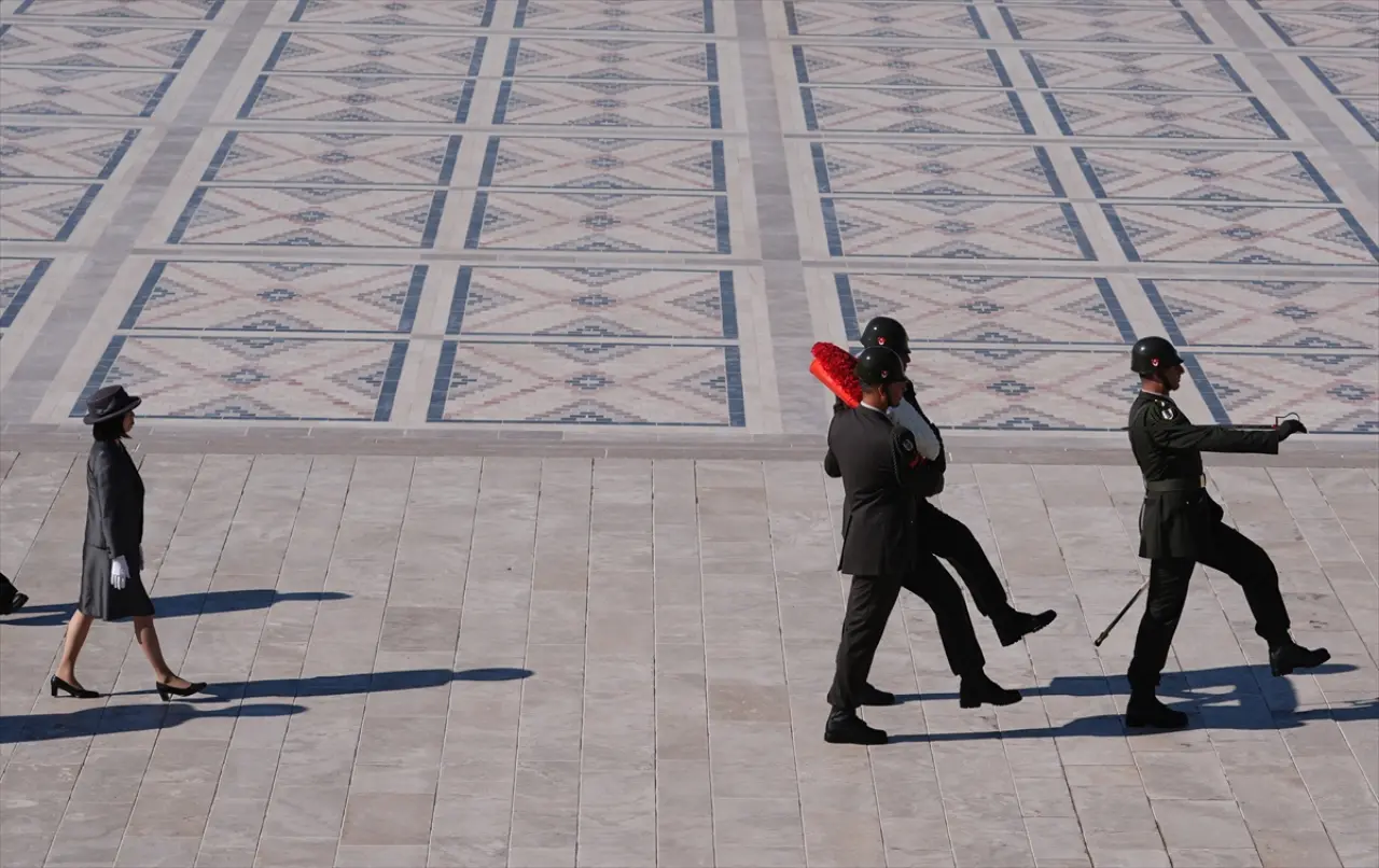 Japonya Prensesi Akiko Mikasa Anıtkabir’i ziyaret etti 5