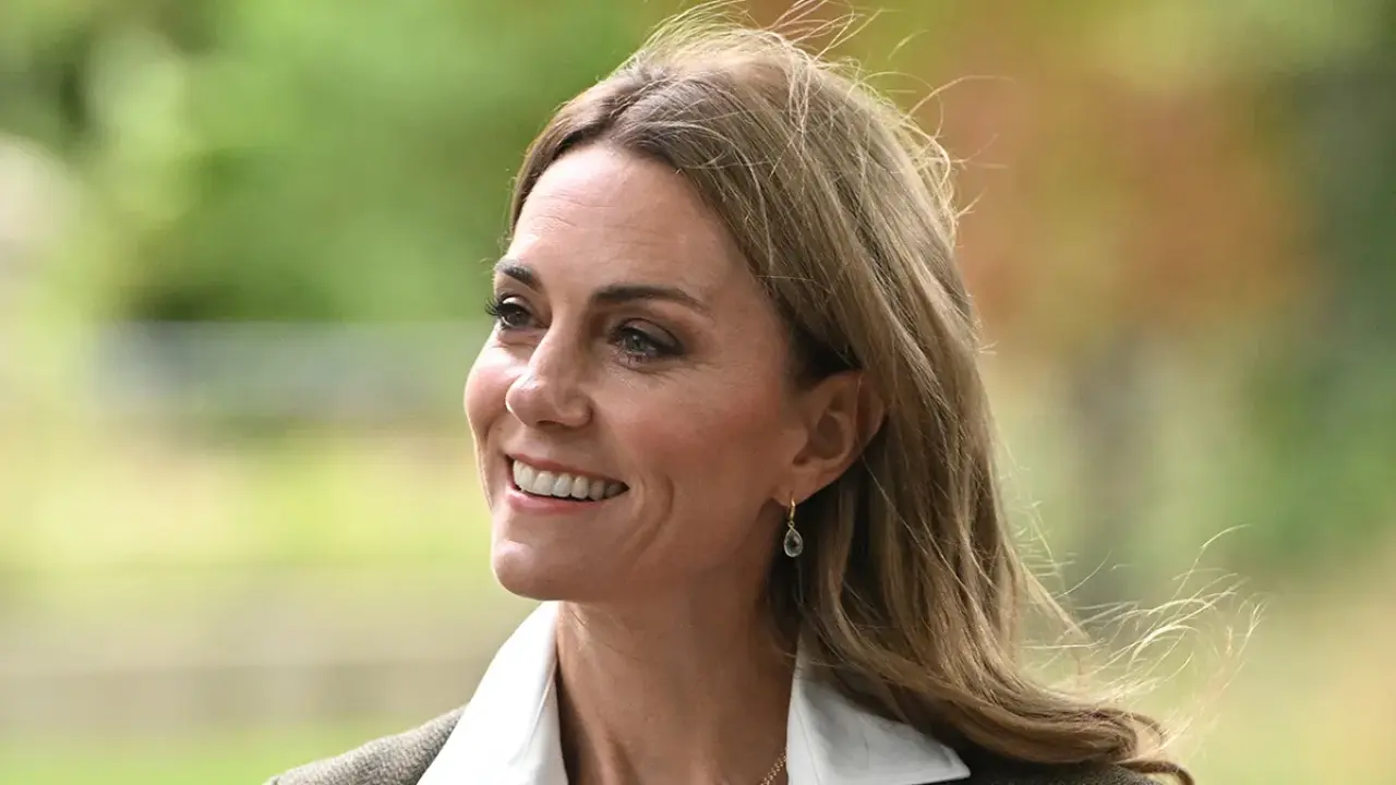 Kanser tedavisinin ardından Kate Middleton’un yeni görünümü sosyal medyayı salladı 3
