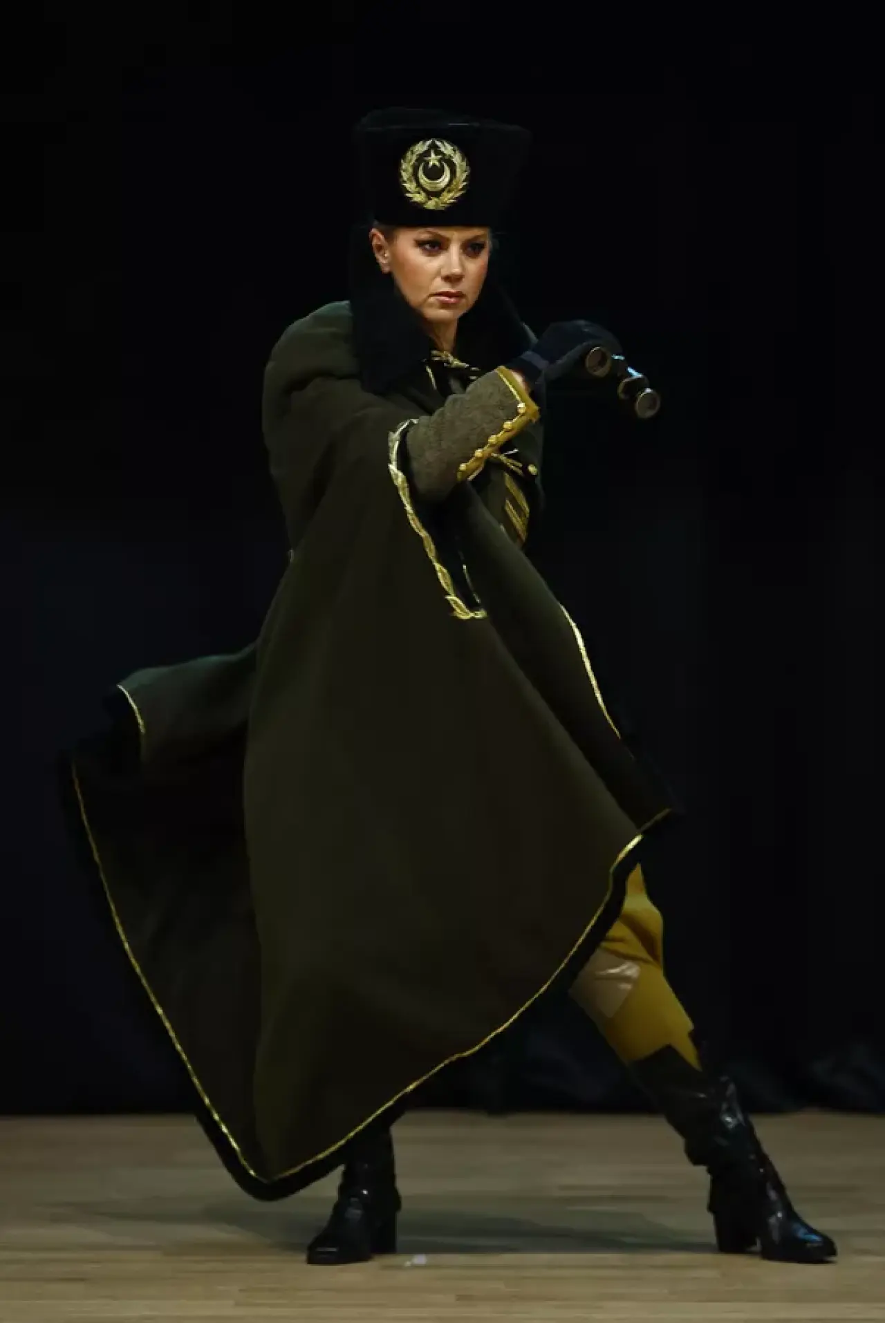 Ankara Olgunlaşma Enstitüsü’nden ‘Atatürk Kıyafetleri’ defilesi: 25 özel tasarım sahnelendi 9