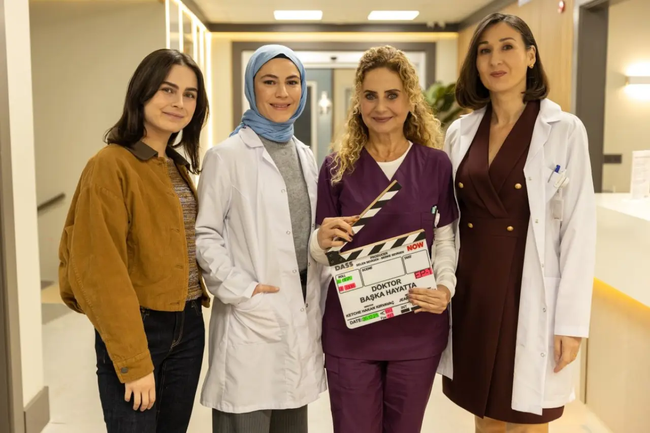 Doktor: Başka Hayatta'dan ilk kareler yayınlandı 4