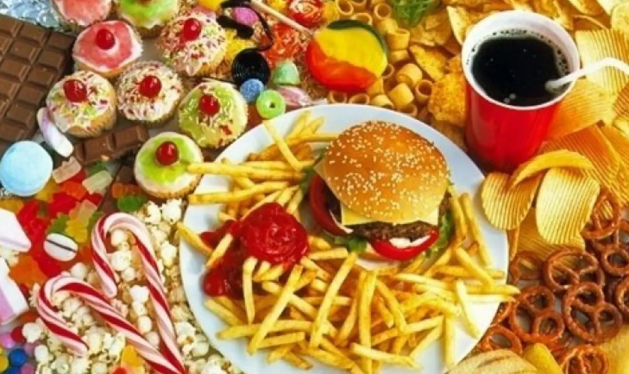 Beyin sağlığını korumak için uzak durulması gereken 6 gıda 1