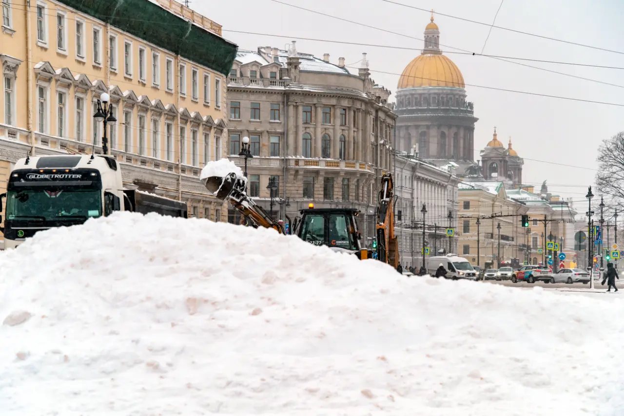 Rusya’da son 146 yılın en yoğun kar yağışı: Moskova’dan Vladivostok’a beyaz kabus 1