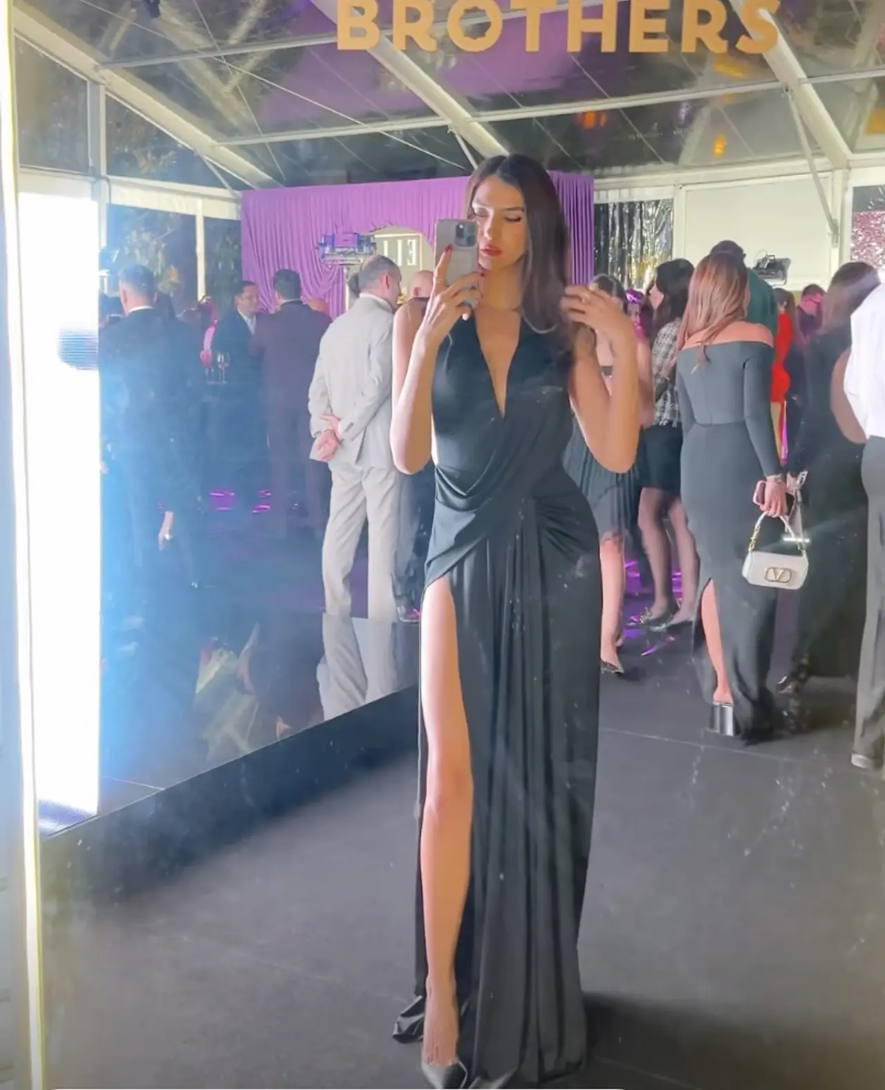 Şıklık, cesaret, tartışma: ELLE Style Awards 2026 kırmızı halı raporu 12