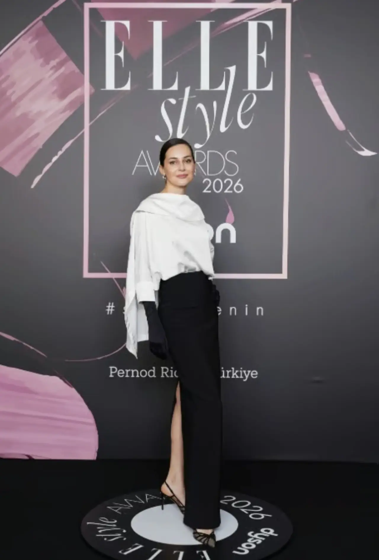 Şıklık, cesaret, tartışma: ELLE Style Awards 2026 kırmızı halı raporu 11