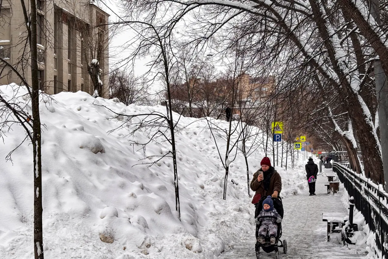 Rusya’da son 146 yılın en yoğun kar yağışı: Moskova’dan Vladivostok’a beyaz kabus 8