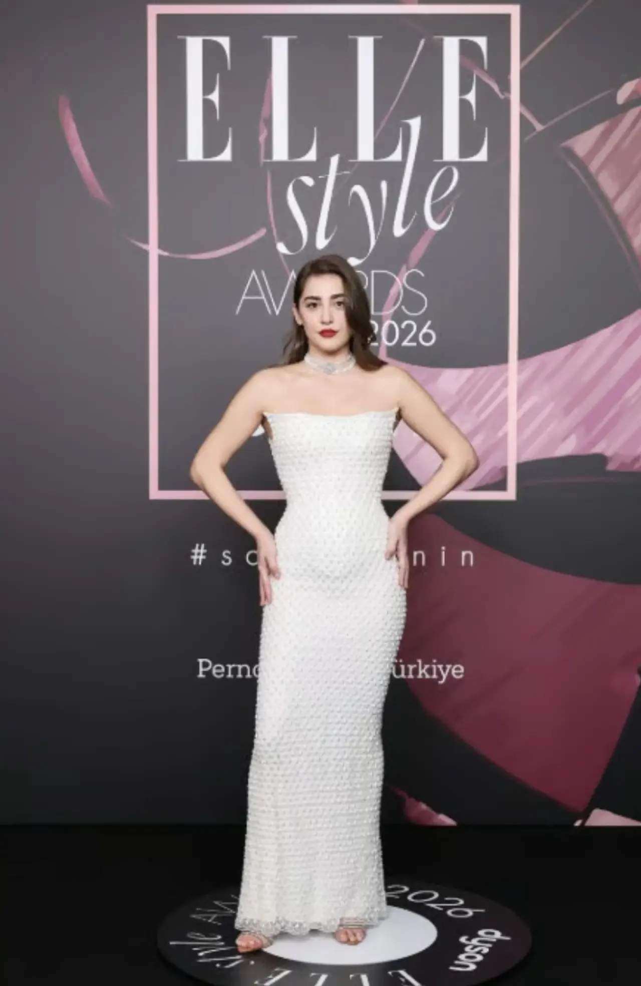 Şıklık, cesaret, tartışma: ELLE Style Awards 2026 kırmızı halı raporu 6