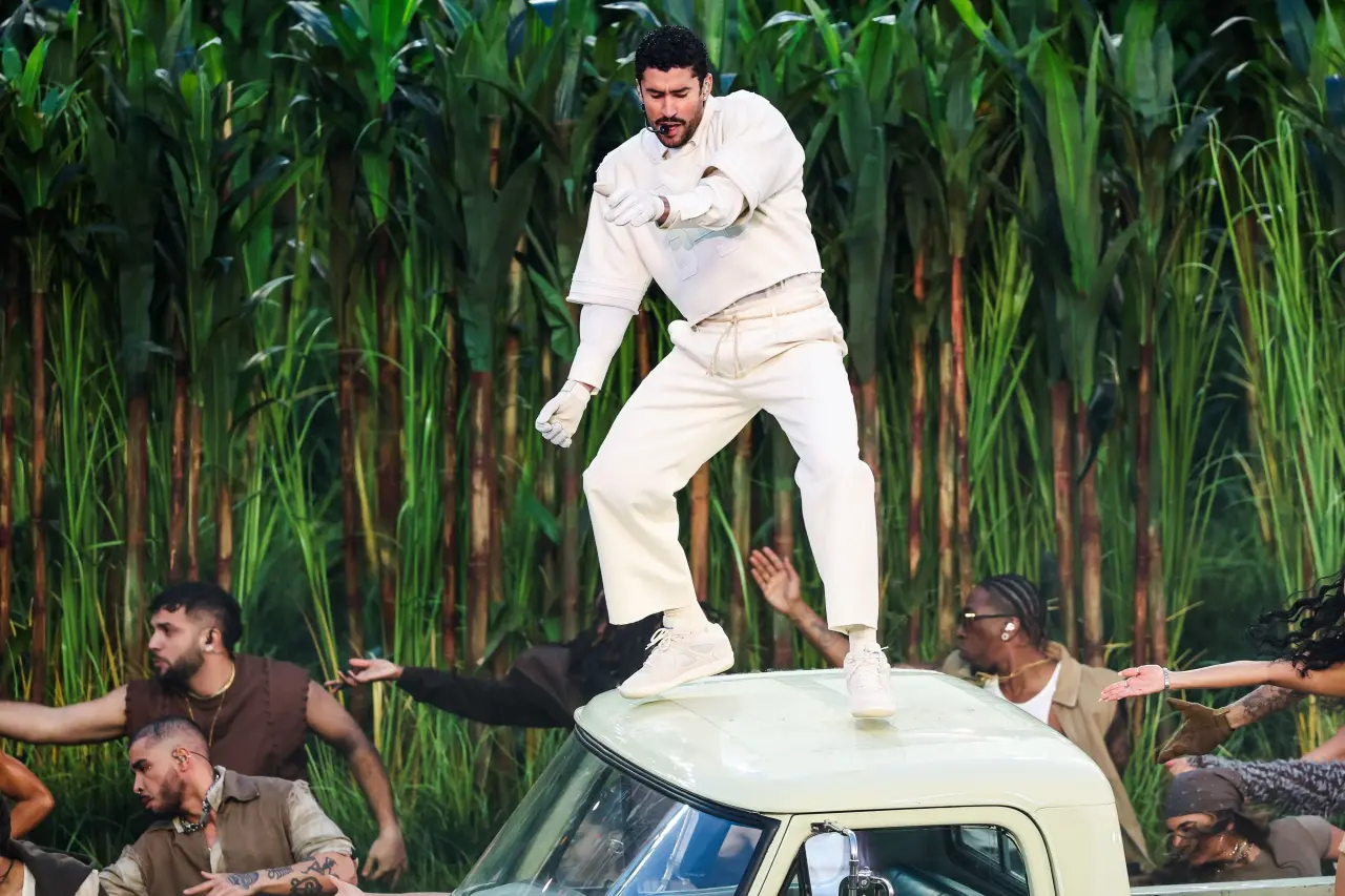 Super Bowl sahnesinde ezber bozan hamle: Bad Bunny ve Zara işbirliğinin perde arkası 1