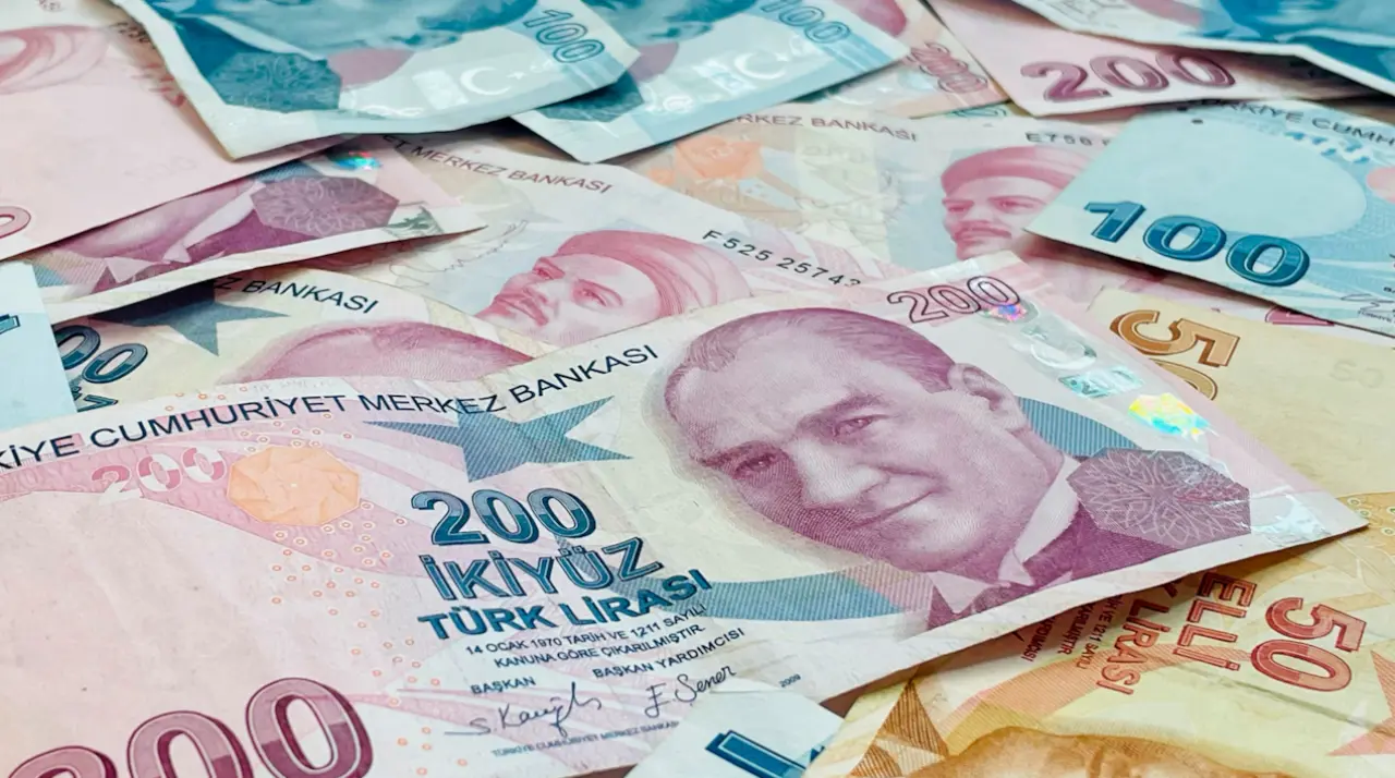 2026 Şubat emekli maaş promosyonu yarışı kızıştı: Garanti, QNB, Yapı Kredi, Halkbank, Vakıfbank, İş Bankası emekli promosyon ödemesi 16