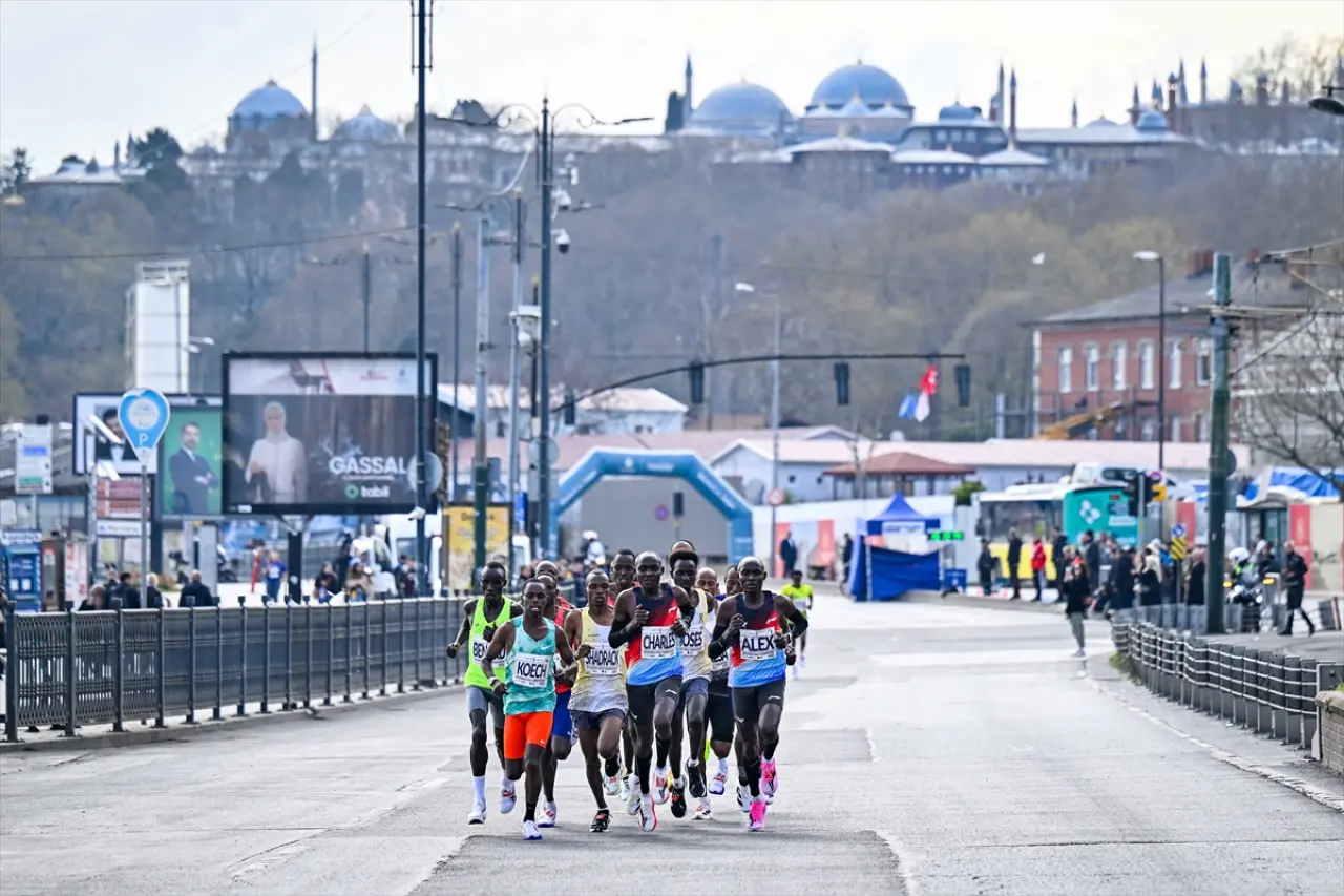 Türkiye İş Bankası 21. İstanbul Yarı Maratonu sonuçlandı: Kenyalı ikizler zirvede, Ali Kaya Türkiye şampiyonu 6