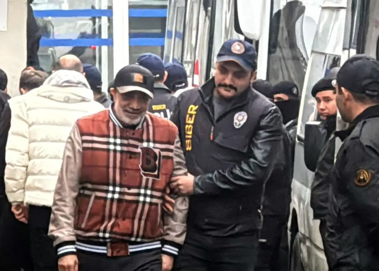 'Futbolda bahis' soruşturmasında Mert Hakan Yandaş ve Metehan Baltacı tutuklandı